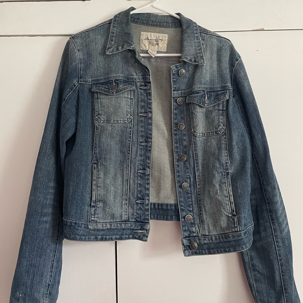 Women’s Denim Blue Medium Wash Jean Jacket from American Rag Cie — Size L